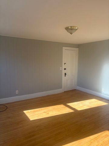 12 Capron Street 7, Attleboro, MA 02703