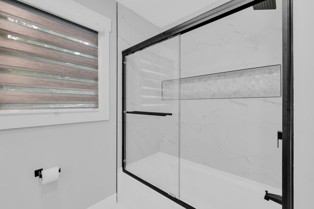 111 Keloy Street, Spartanburg, SC 29301