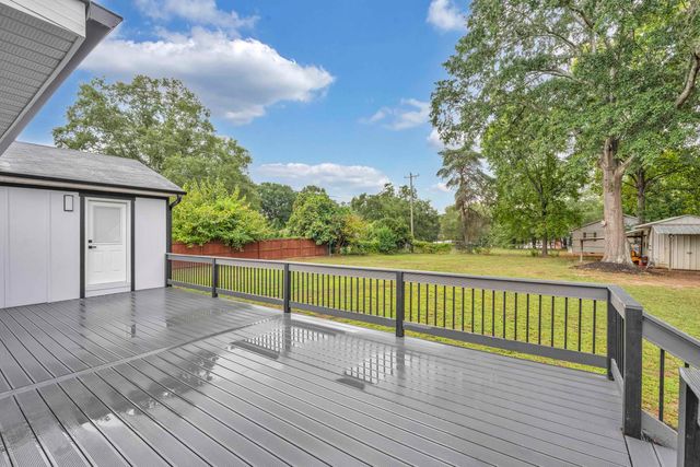 111 Keloy Street, Spartanburg, SC 29301