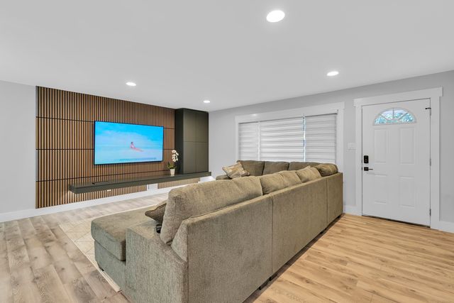 111 Keloy Street, Spartanburg, SC 29301