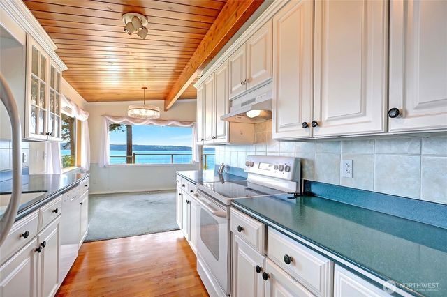 1246 SW Camano Drive, Camano Island, WA 98282