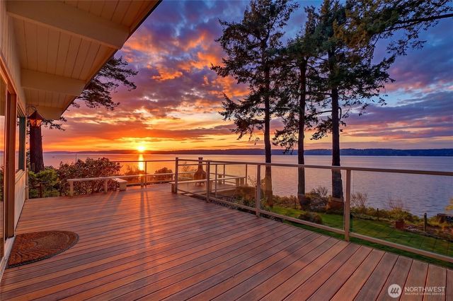 1246 SW Camano Drive, Camano Island, WA 98282