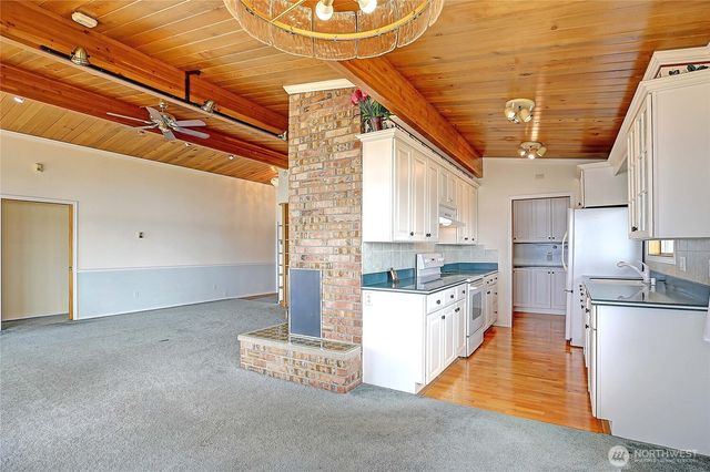 1246 SW Camano Drive, Camano Island, WA 98282