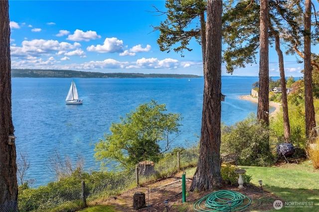 1246 SW Camano Drive, Camano Island, WA 98282