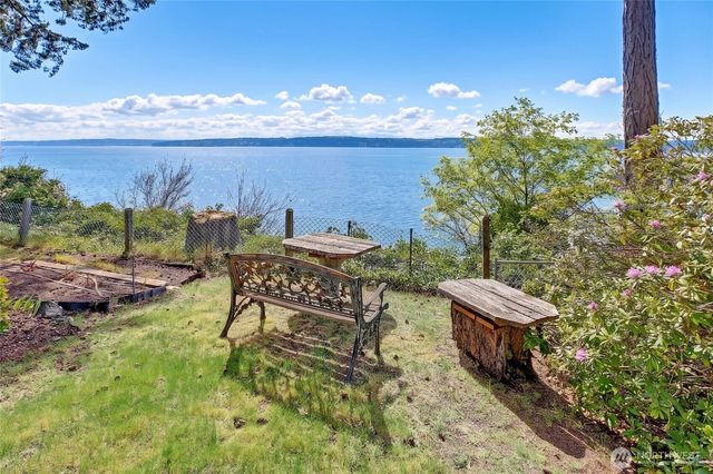 1246 SW Camano Drive, Camano Island, WA 98282