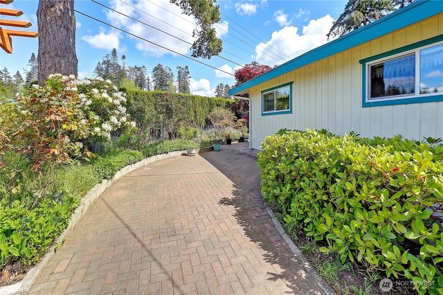 1246 SW Camano Drive, Camano Island, WA 98282