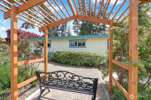 1246 SW Camano Drive, Camano Island, WA 98282
