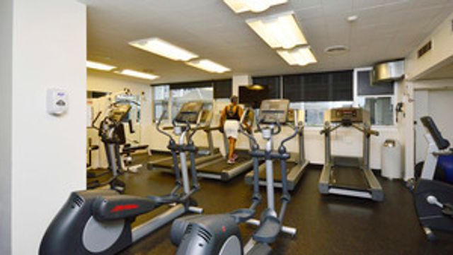 4250 N Marine Drive 2406, Chicago, IL 60613