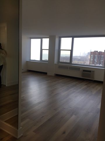 4250 N Marine Drive 2406, Chicago, IL 60613