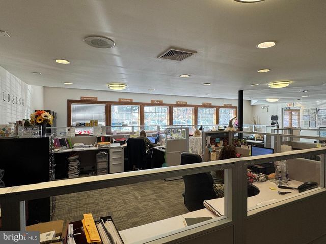 1465-B LANCASTER RD, Manheim, PA 17545