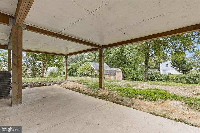 9841 LYON AVE, Laurel, MD 20723