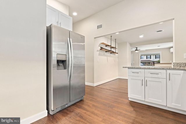 9841 LYON AVE, Laurel, MD 20723
