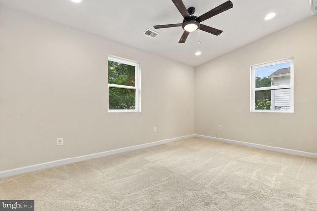 9841 LYON AVE, Laurel, MD 20723
