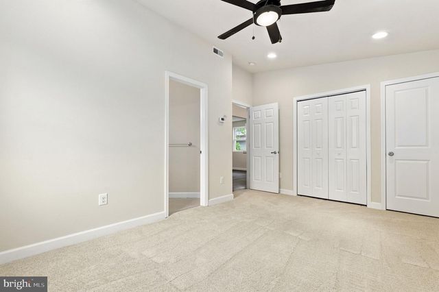 9841 LYON AVE, Laurel, MD 20723