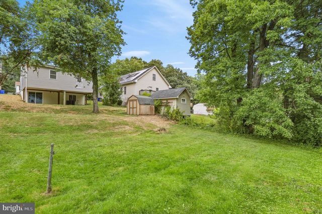 9841 LYON AVE, Laurel, MD 20723