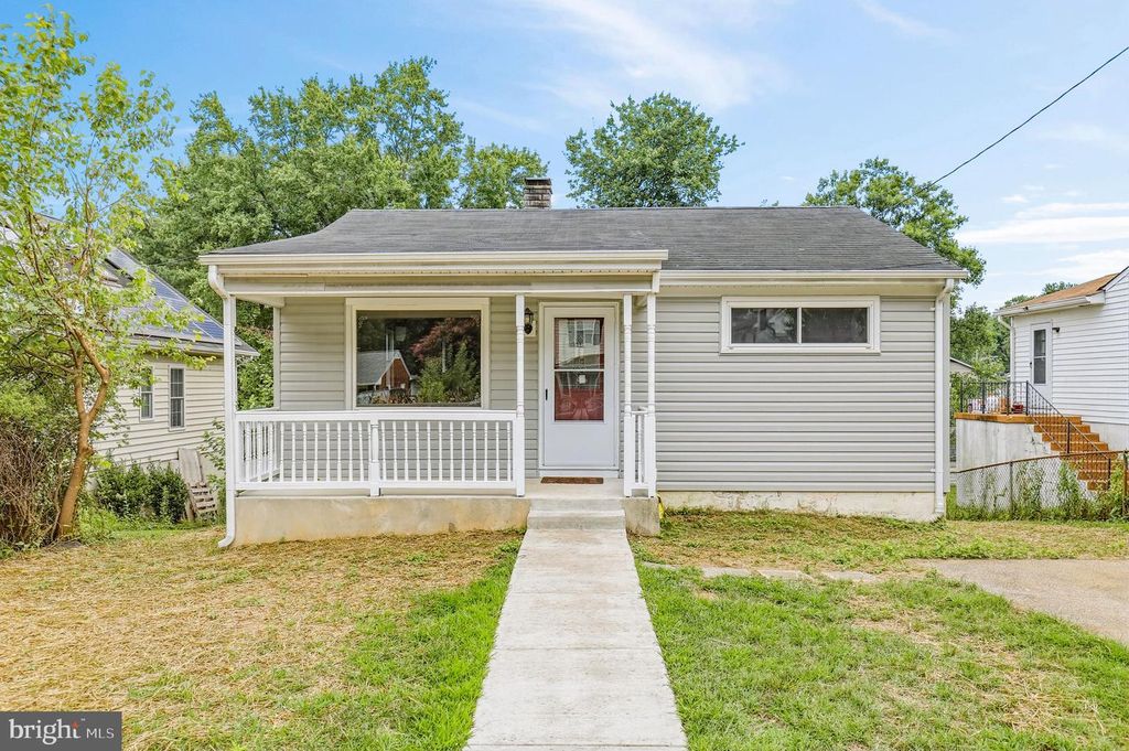 9841 LYON AVE, Laurel, MD 20723