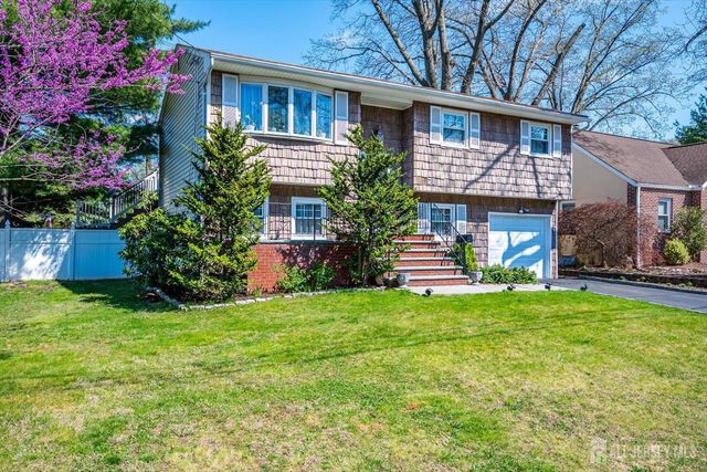 71 Crosby Avenue, Edison, NJ 08817