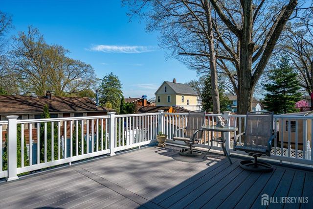 71 Crosby Avenue, Edison, NJ 08817