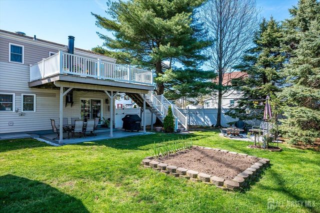 71 Crosby Avenue, Edison, NJ 08817
