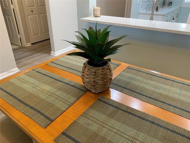 6082 SE Landing Way 10, Stuart, FL 34997