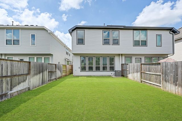 4027 Balboa Drive, Iowa Colony, TX 77583