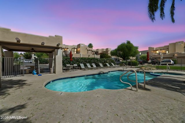 7021 E EARLL Drive 101, Scottsdale, AZ 85251