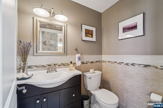 30 Ironia Mendham Road, Chester Township, NJ 07930