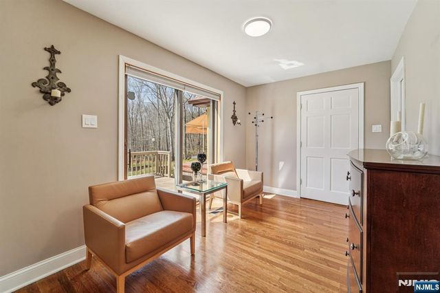 30 Ironia Mendham Road, Chester Township, NJ 07930