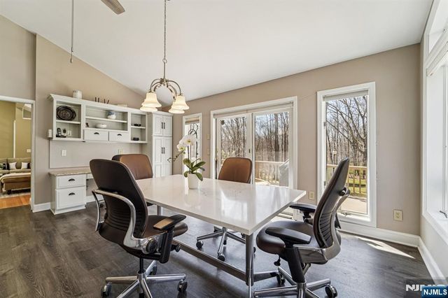 30 Ironia Mendham Road, Chester Township, NJ 07930
