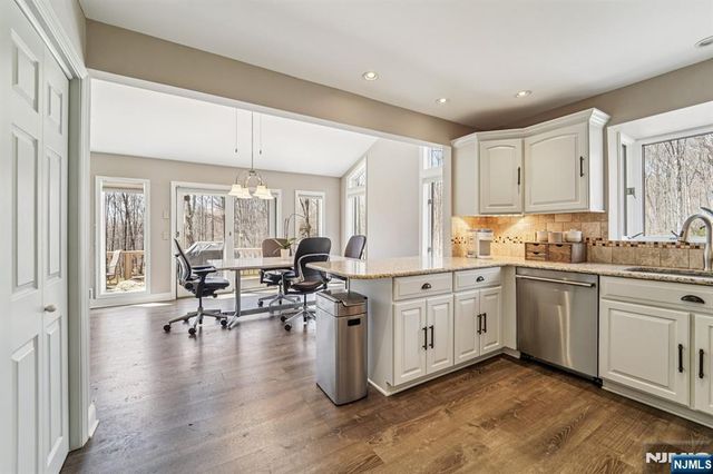 30 Ironia Mendham Road, Chester Township, NJ 07930