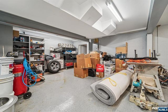 30 Ironia Mendham Road, Chester Township, NJ 07930