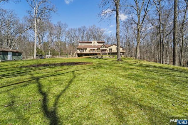 30 Ironia Mendham Road, Chester Township, NJ 07930