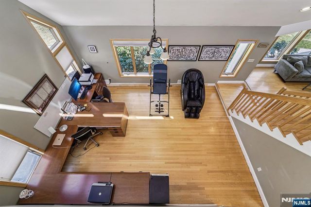 30 Ironia Mendham Road, Chester Township, NJ 07930