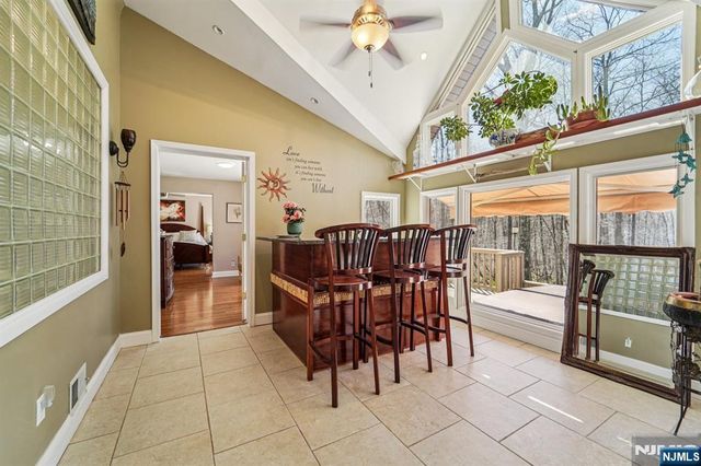 30 Ironia Mendham Road, Chester Township, NJ 07930