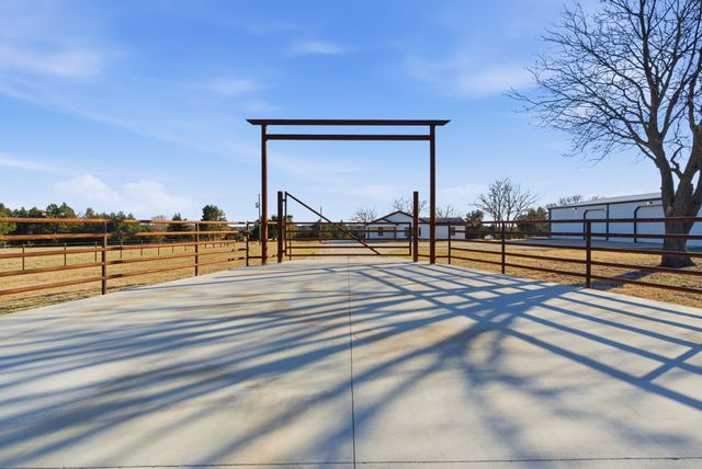 1778 County Road 217, Collinsville, TX 76233