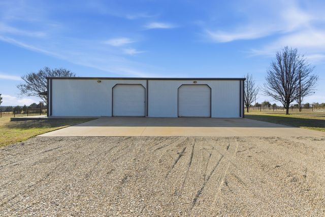 1778 County Road 217, Collinsville, TX 76233