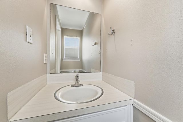 19514 Alinawood Drive, Humble, TX 77346