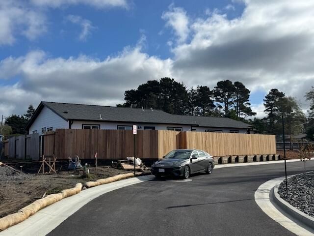 2205&2207 Golden Star Court, Mckinleyville, CA 95519