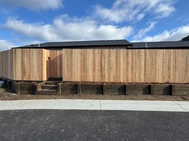 2205&2207 Golden Star Court, Mckinleyville, CA 95519