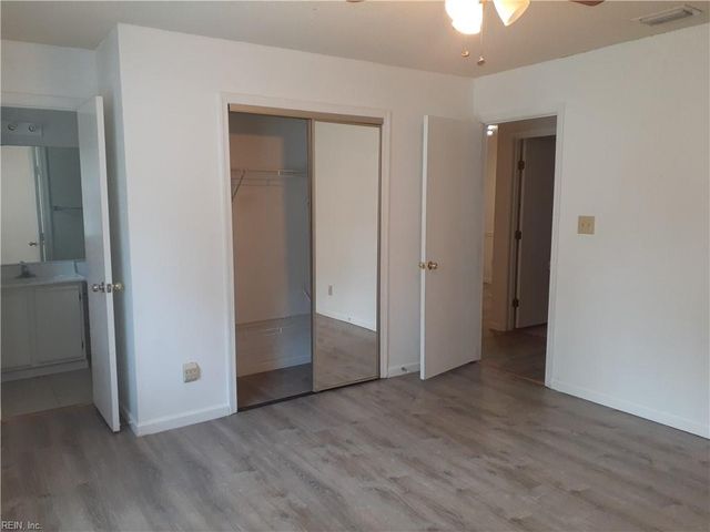 12851 Daybreak CIR, Newport News, VA 23602