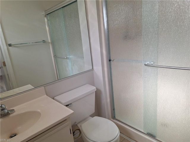 12851 Daybreak CIR, Newport News, VA 23602