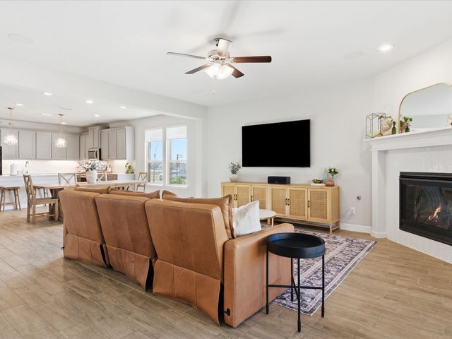 2012 13th Street, Argyle, TX 76226