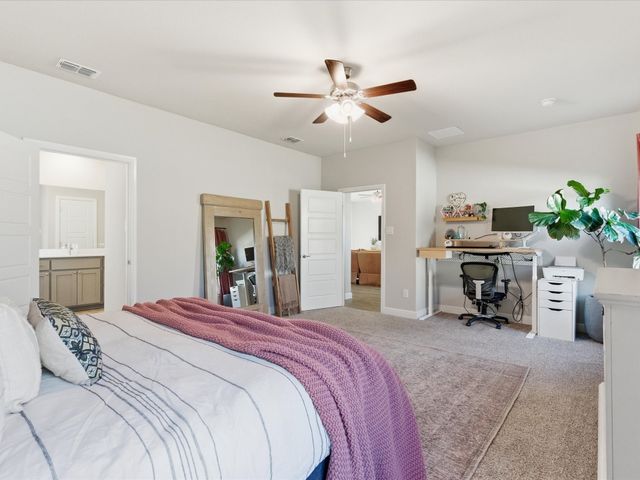 2012 13th Street, Argyle, TX 76226