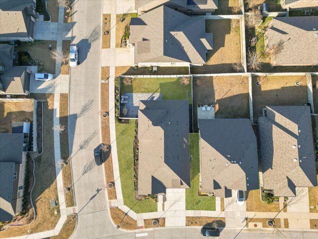 2012 13th Street, Argyle, TX 76226