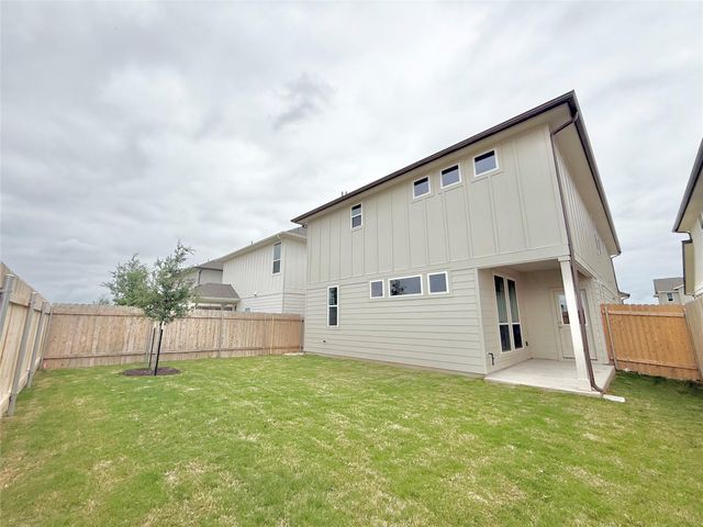 389 Young ST, Buda, TX 78610