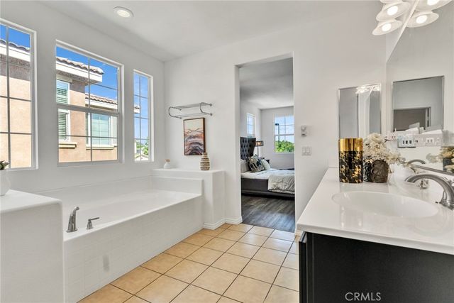 209 W Via Rua Flores, Ontario, CA 91762