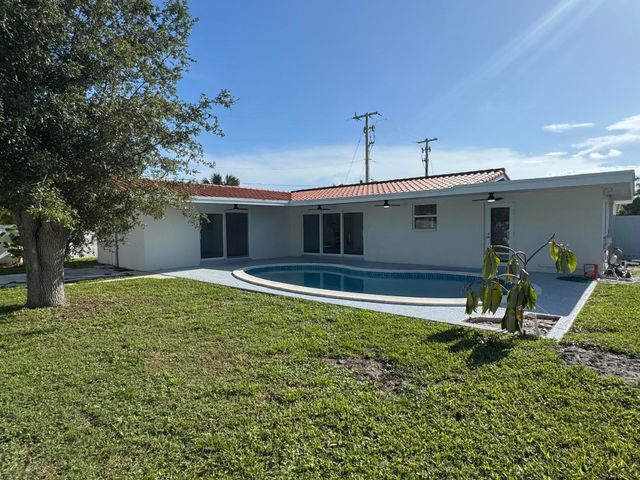 28 SW 9th Avenue, Boca Raton, FL 33486