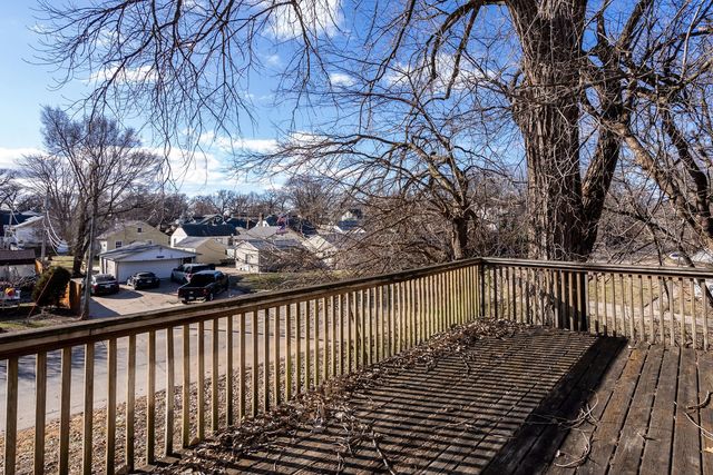 2929 14th Avenue, Rock Island, IL 61201