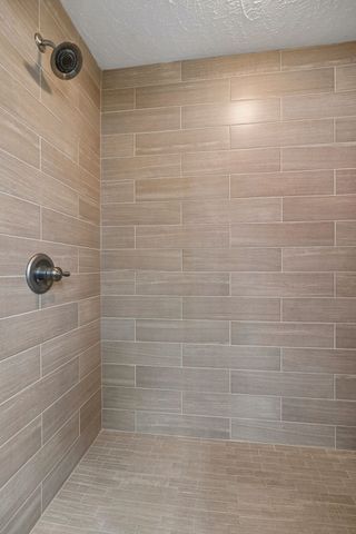 120 Rice Rd, Hendersonville, TN 37075