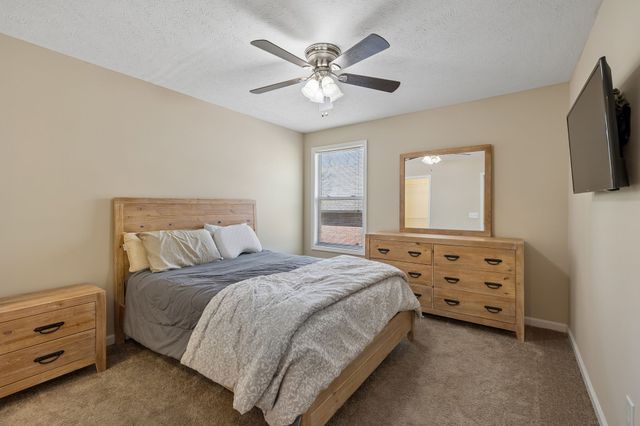 120 Rice Rd, Hendersonville, TN 37075